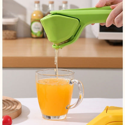 Fresh OJ in 10 Seconds – No Electricity, No Mess, No Regrets. Just Squeeze & Pour. 🍊